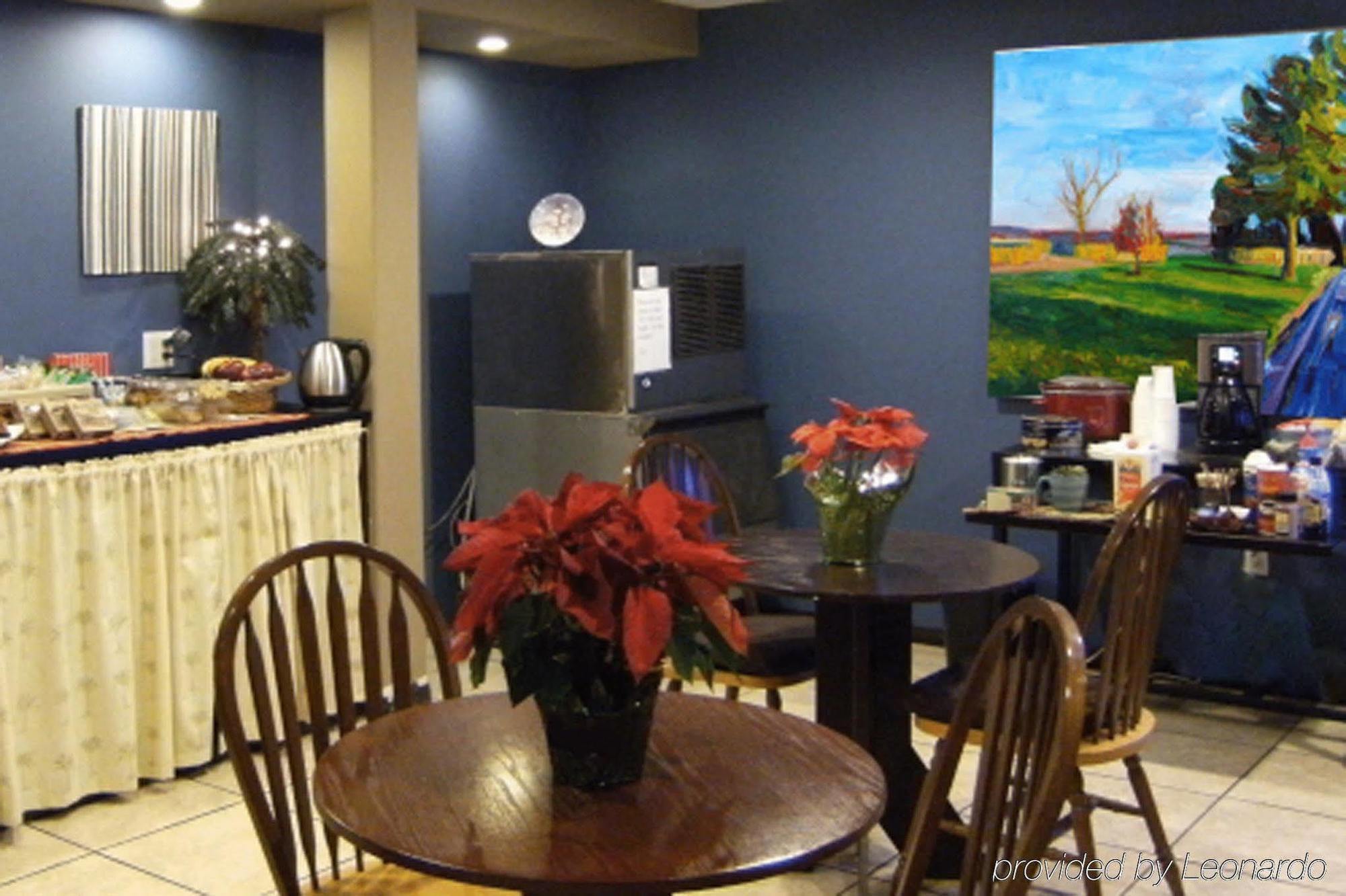 Fairfield Inn & Suites By Marriott San Diego Pacific Beach Restaurace fotografie